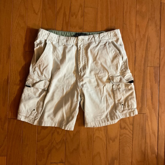 Men’s Cargo Style Multi Pocket 100% Cotton Shorts! - Picture 3 of 7